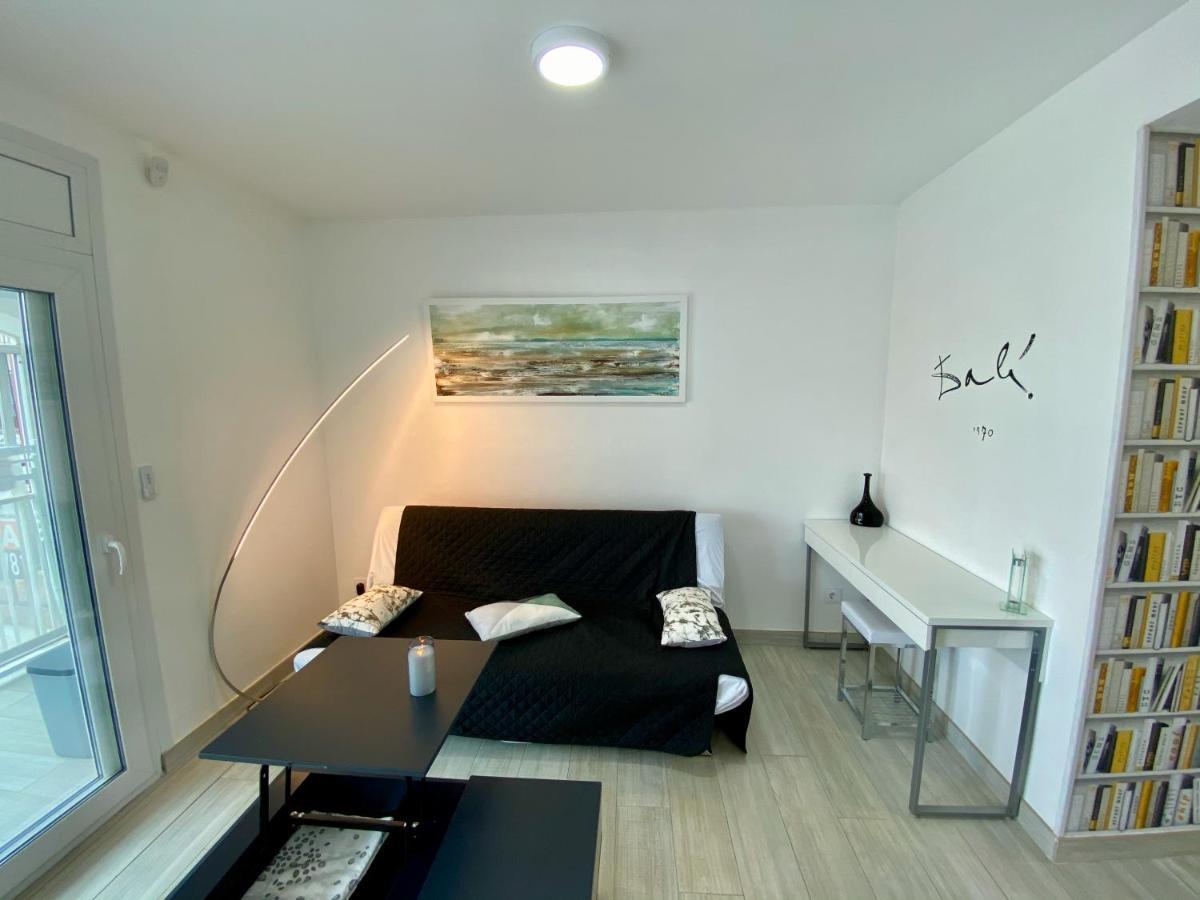 אמפוריבראבה Superbe Appartement , Tout Confort, 40 M2 + 10 M2 Terrasse מראה חיצוני תמונה